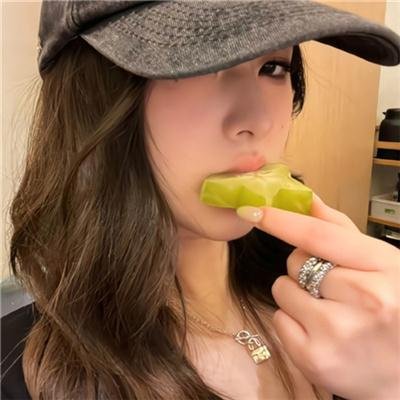 不够完整的我们